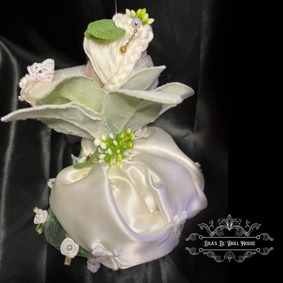 *SOLD* Flower Fairy Doll Puppet OOAK Sculpted Green Forest White Angel Sprite - Picture 10 of 15